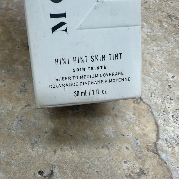 Lot Of 3 Morphe 2 Hint Hint Skin Tint Foundation Shade Hint Of TRUFFLE 1 fl oz - Picture 4 of 12